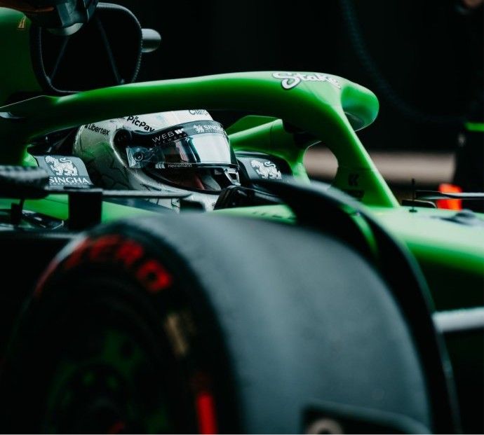 okooo澳客网官网-霍肯伯格：风和细雨让赛道情况更复杂，赛车争冠周末都缺乏速度